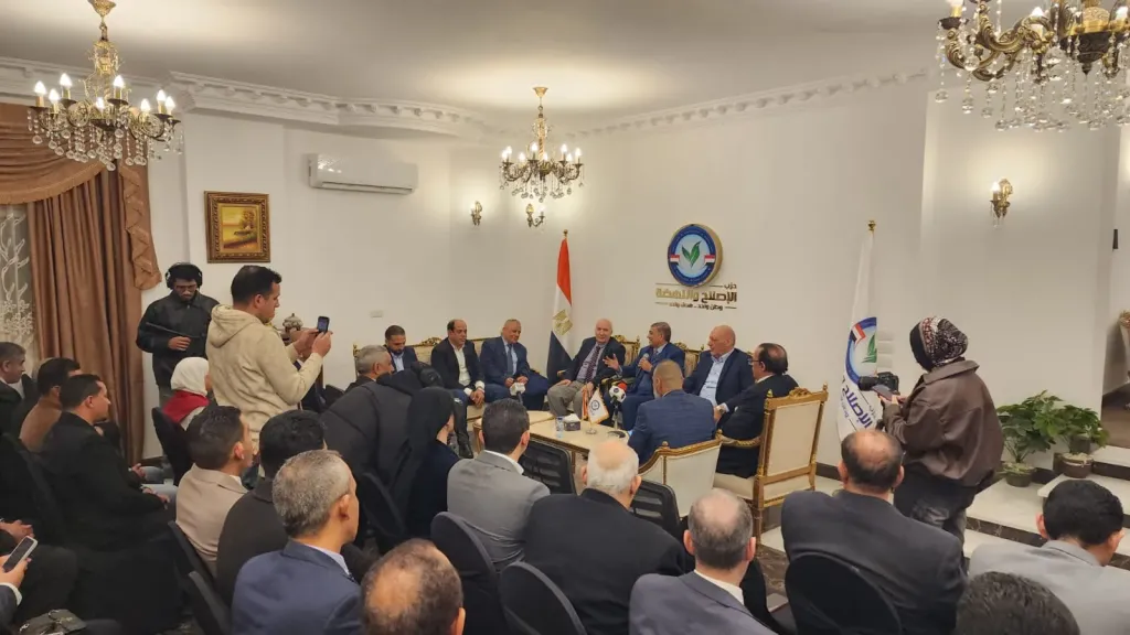 أبو العطا في ندوة ”الإصلاح والنهضة”: المؤسسات الوطنية صنعت لمصر الاستقرار في محيط إقليمي مضطرب