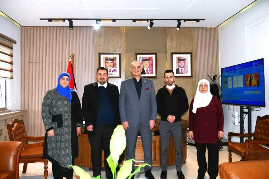 ”التعاونية الأردنية” تكرم الحاصلين على مؤهلات علمية والمحالين للتقاعد