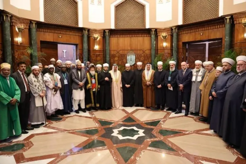 شيخ الأزهر يستقبل ضيوف ”الأعلى للشئون الإسلامية” من دول العالم | صور