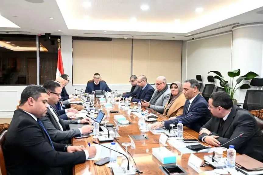 ”هيئة المجتمعات العمرانية” توافق على مد مهلة استقبال طلبات استصدار تراخيص البناء لاستكمال نسبة 75% من إجمالي مساحة دور السطح