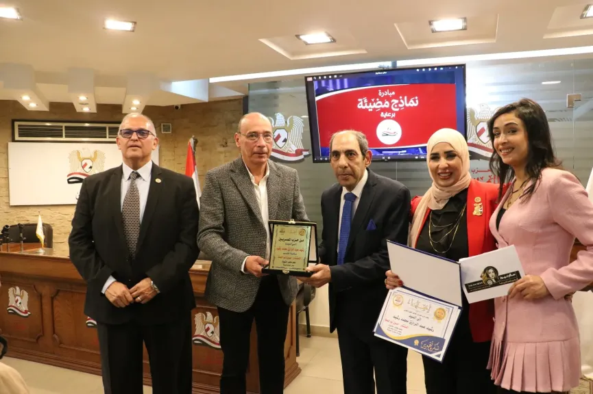 حزب «المصريين» يطلق مبادرة «نماذج مضيئة» لتكريم أبطال ذوي الهمم ودعم النماذج المشرفة