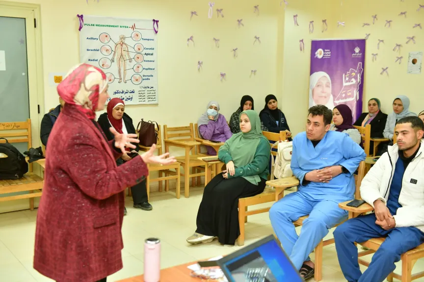 أكاديمية الزهايمر بالباقيات الصالحات تنظم دورة تدريبية لتخريج مقدمي رعاية متخصصين