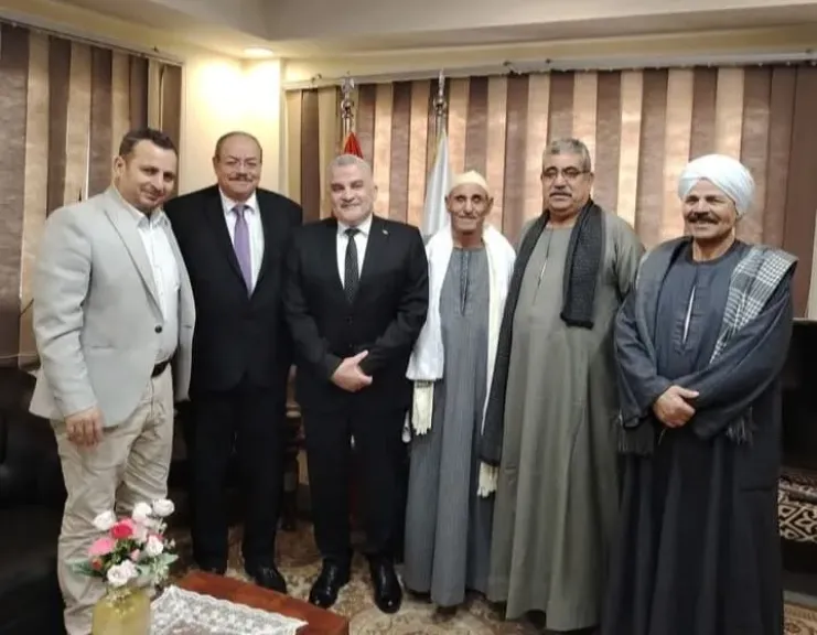 الاتحاد التعاونى للثروة المائية يهنئ اللواء فرحات بتجديد الثقة رئيسا لجهاز حماية وتنمية البحيرات