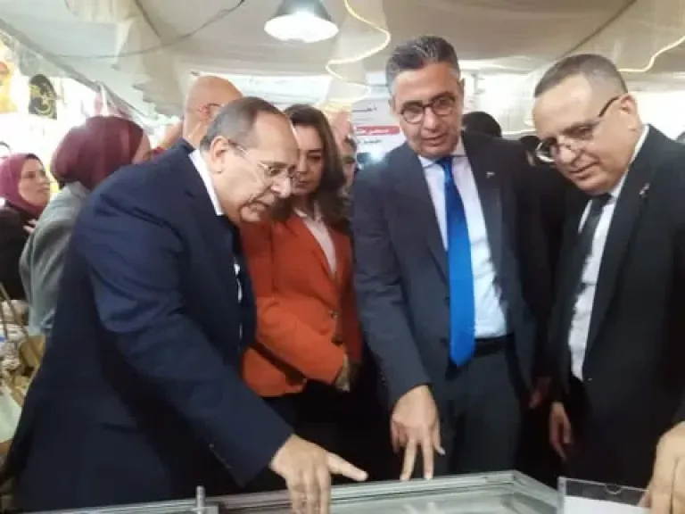 الدفع الإلكتروني لأول مرة في معرض «أهلاً رمضان» بالدقهلية