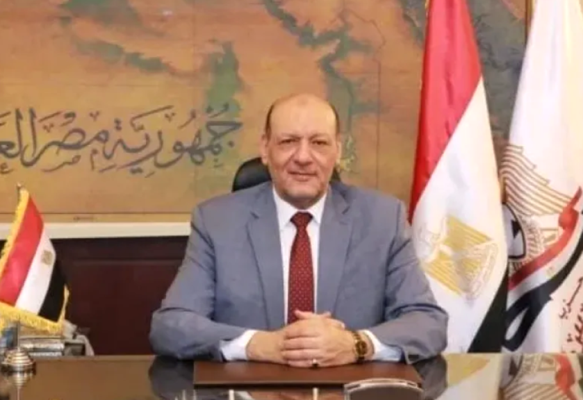 حزب «المصريين» يهنئ الرئيس السيسي والأمتين العربية والإسلامية بحلول شهر رمضان المبارك