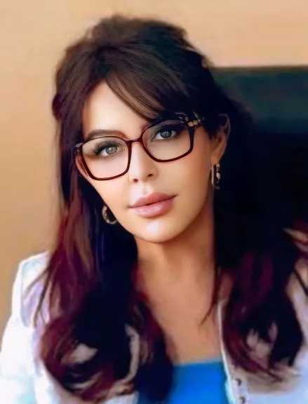 حكيمة خالص تكتب .. المرأة المتعاونة … عندما يتحول العطاء إلى قوة تنموية