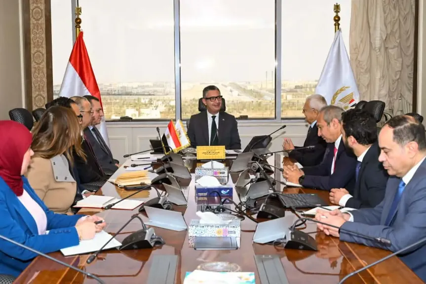 وزير التموين يعقد اجتماعًا مع شركة «برايم لاستشارات الأعمال» لبحث تطوير منظومة التفتيش والتصنيف الرقمي