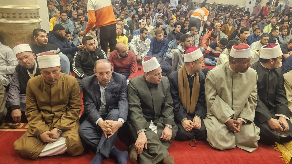 ”آل موسى” ببنى سويف والقيادات التنفيذية بالمحافظة يحتفلون بليلة القدر