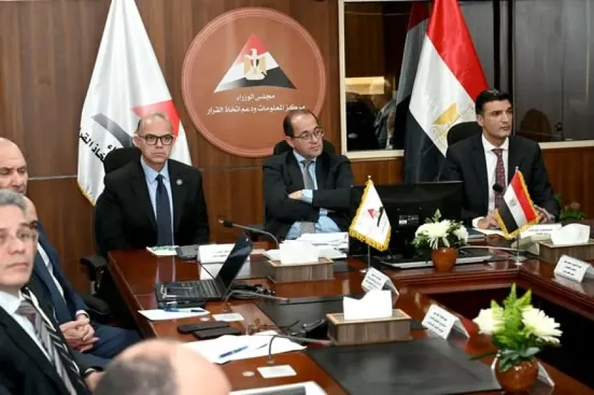 3 وزراء يبحثون توصيات مجموعة العمل المشكلة لمراجعة البرنامج الوطني لتنمية صناعة السيارات