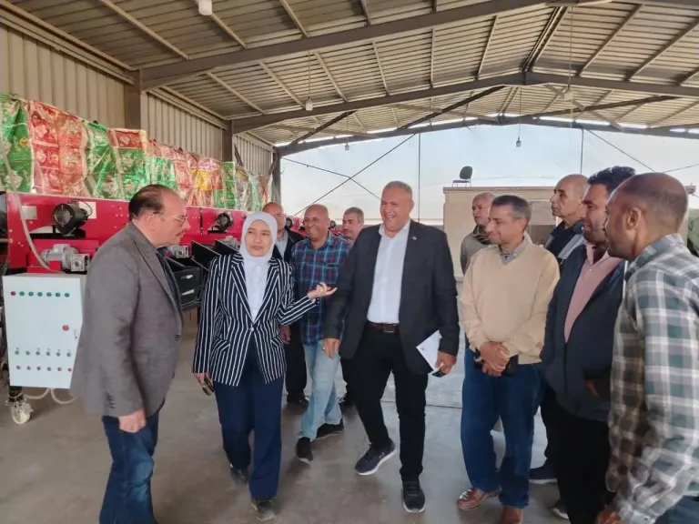 ”الزراعة” تواصل جولاتها الميدانية وتتابع انتظام صرف الأسمدة ودعم الأنشطة التعاونية ببني سويف