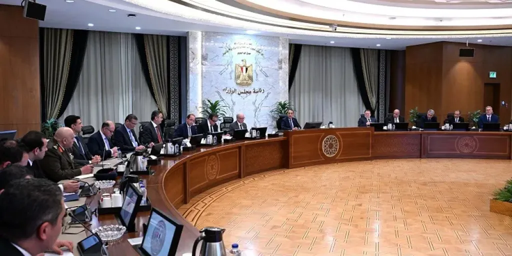 تفاصيل اجتماع اللجنة المركزية لإدارة الأزمات برئاسة مدبولي| صور