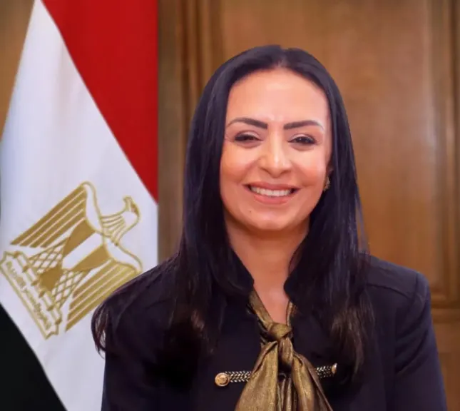 وزيرة التضامن الاجتماعي تعتمد حركة تكليف لعدد من قيادات الوزارة بالديوان العام والمحافظات