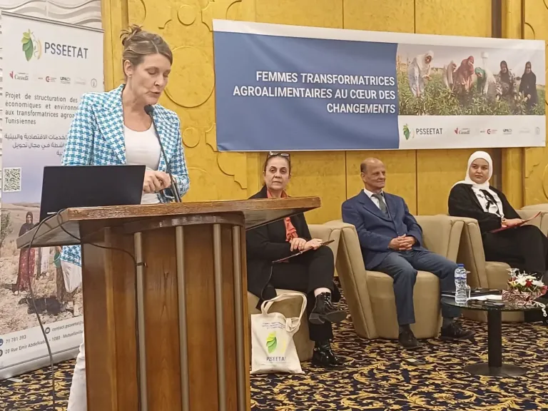 التعاونيات التونسية تشارك فى أكبر فاعلية لتثمين منتجات الأراضى بتونس
