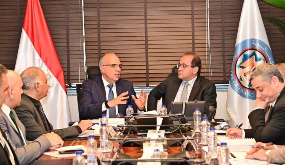 وزيرا المالية والري يبحثان تمويل مشروعات التحول إلى أنظمة الري الحديث