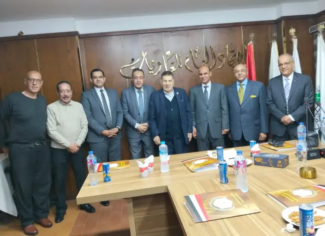 برئاسة د. عبد الظاهر .. اجتماع اللجنة القانونية للاتحاد العام للتعاونيات لبحث مشكلة اتحادى بنى سويف وقنا