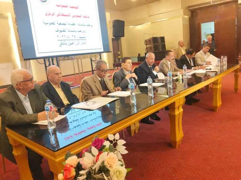 بحضور د. عبد الظاهر .. عمومية الاتحاد التعاونى الاستهلاكي تعتمد ميزانية 2025