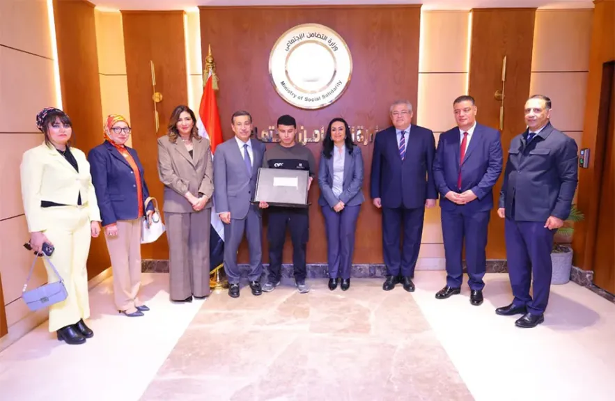 وزارة التضامن الاجتماعي وبنك التعمير والإسكان يشهدان توزيع عدد من الأجهزة التعويضية للطلاب ذوي الإعاقة