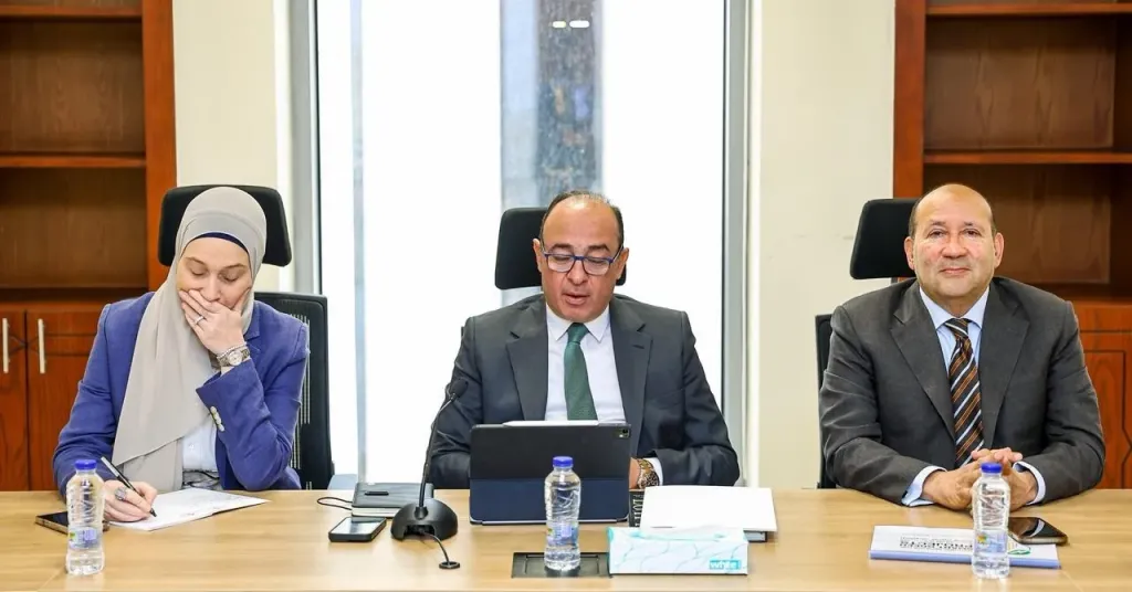 التخطيط تبحث التعاون مع صندوق الاستثمار الأخضر «GCF» لتعزيز المشروعات الخضراء الذكية