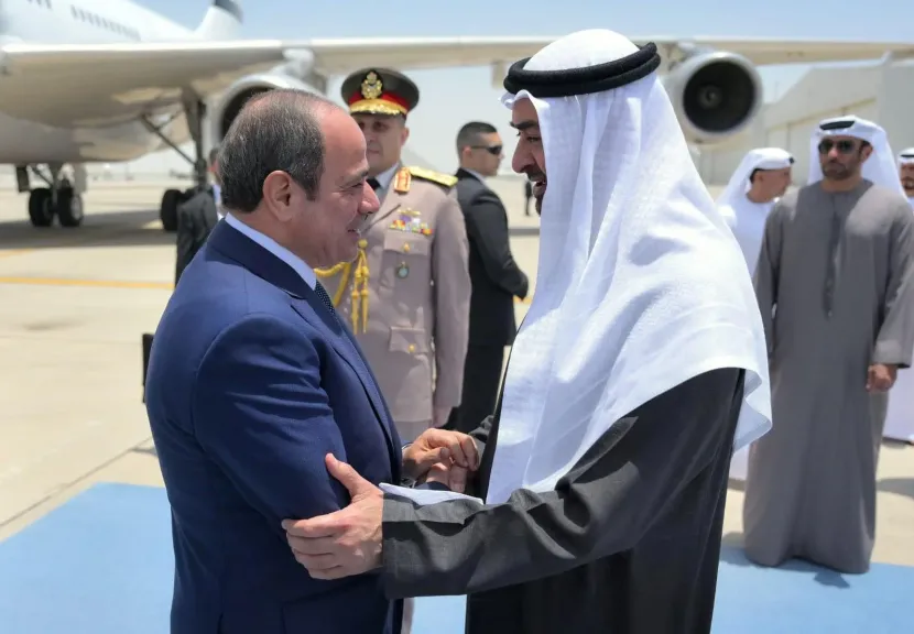 «المجالات التجارية والاستثمارية والتشاور بشأن الأزمات الإقليمية».. تتصدر لقاء الرئيس السيسي وبن زايد