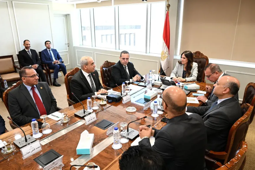 وزيرة الإسكان تلتقى ”البارودى” لاستعراض جهود الهيئة لتعزيز منظومة الإسكان التعاوني
