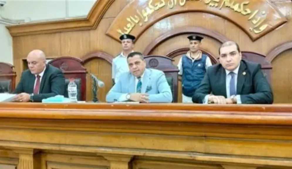 حبس موظف وعزله من وظيفته بتهمة تسهيل الاستيلاء على أموال جمعية زراعية في الشرقية