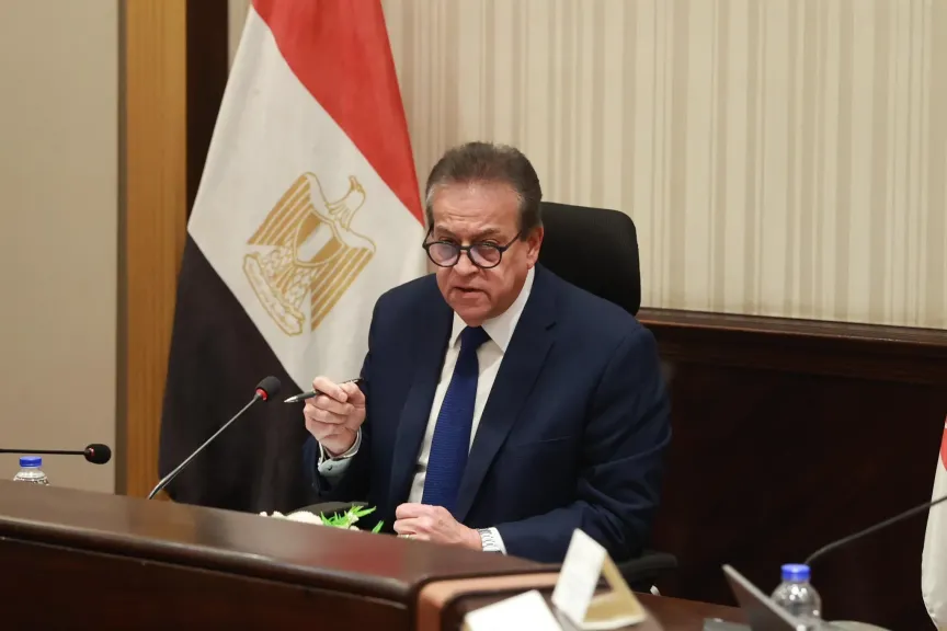 الدكتور خالد عبدالغفار يعقد اجتماعًا مع وزير صحة البرازيل لبحث التعاون في نظم الرعاية الصحية