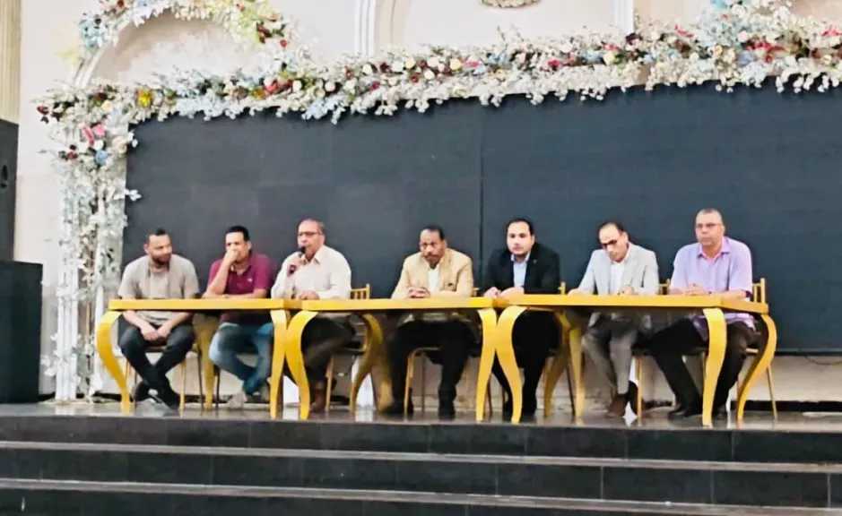 عمومية إسكان العاملين بإدارات جامعة جنوب الوادى تعتمد قرار التخصيص للمنتفعين بمشروع ”جرين سيتى” بقنا الجديدة