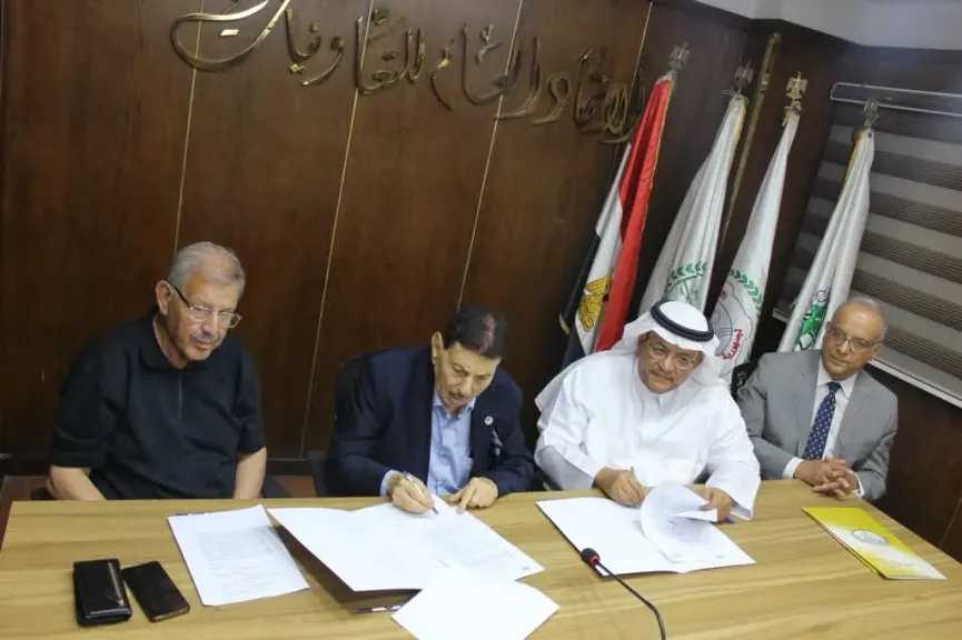 د. عبد الظاهر يستقبل وفدا من التعاونيات السعودية والأردنية