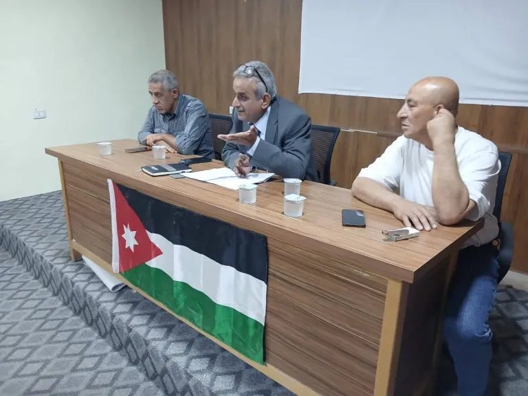 تعاونية ”كفرسوم” الزراعية لمنتجى الرومان  بالأردن تنظم ورشة عمل عن ”التسميد الحيوى للنبات”