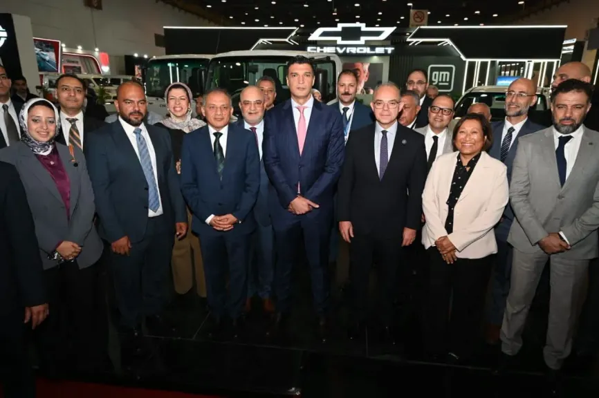 وزير الصناعة: معرض الأهرام لسيارات النقل منصة لتعميق التصنيع المحلي وزيادة صادرات المركبات التجارية
