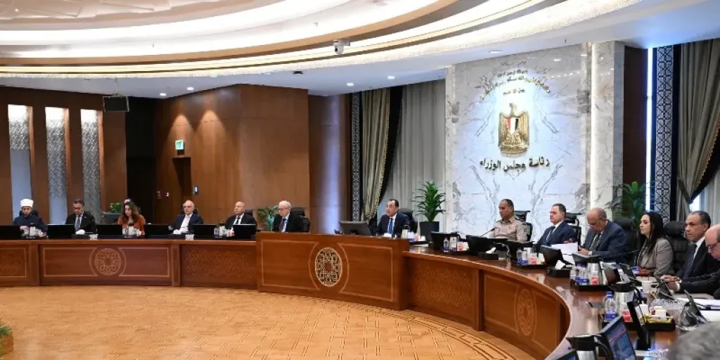 قرارات جديدة للحكومة اليوم الأربعاء.. تعرف عليها