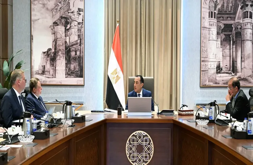 رئيس الوزراء يتابع جهود زيادة المخزون الاستراتيجي من المنتجات البترولية