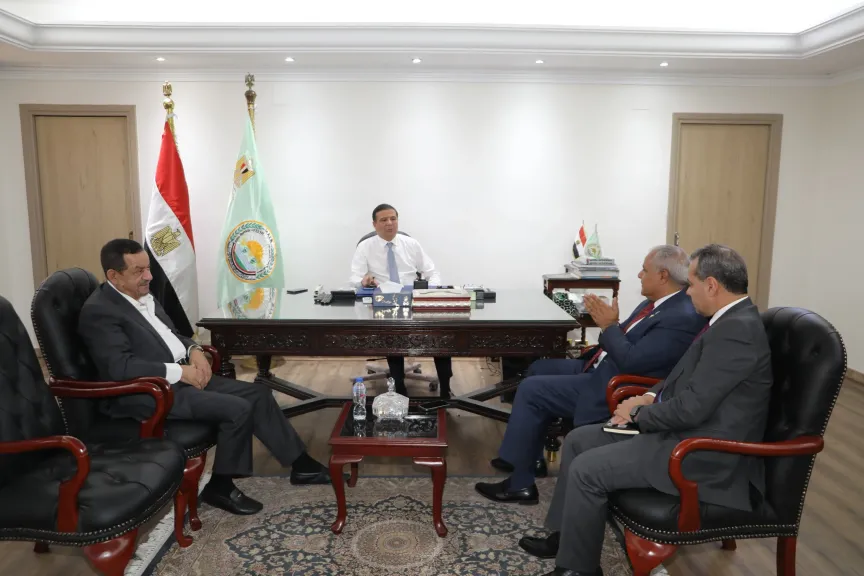 وزير الزراعة يبحث مع ”الفاو” دعم ”مبادرة إحياء القرية المنتجة” لتحقيق التنمية الريفية