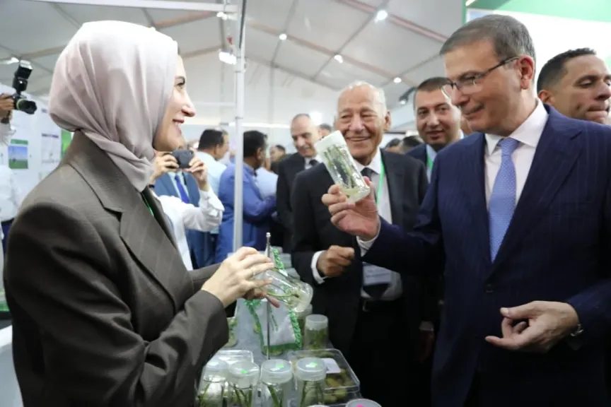 بمشاركة 75 عارض .. وزير الزراعة يفتتح معرض مركز البحوث الزراعية الثاني