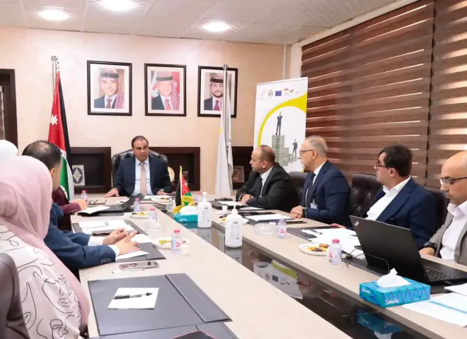وفد من البنك الإسلامي للتنمية يزور صندوق التنمية والتشغيل الأردنى