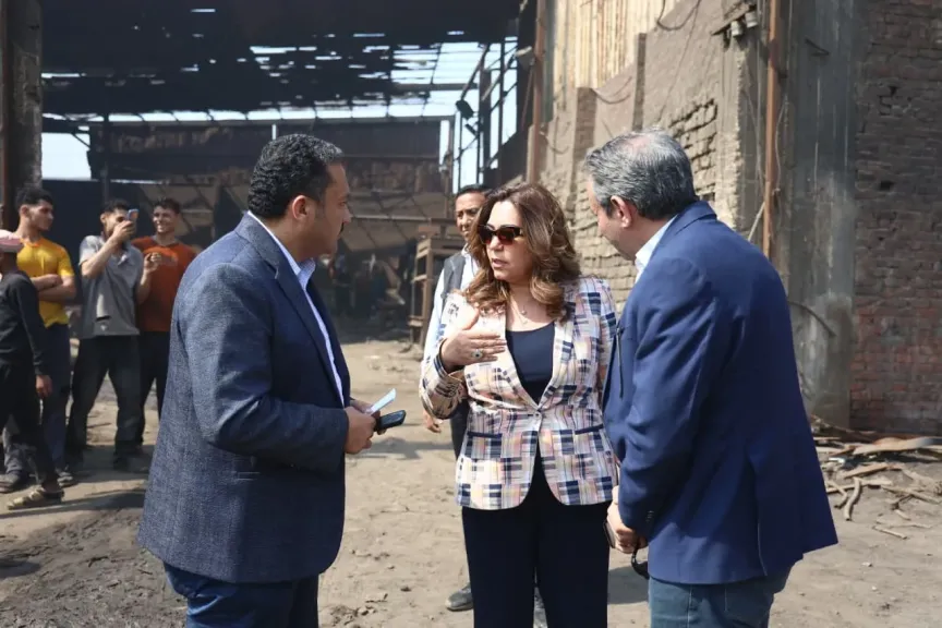 وزيرة التنمية المحلية والبيئة تفقد منطقة ”العكرشة” الصناعية بالقليوبية