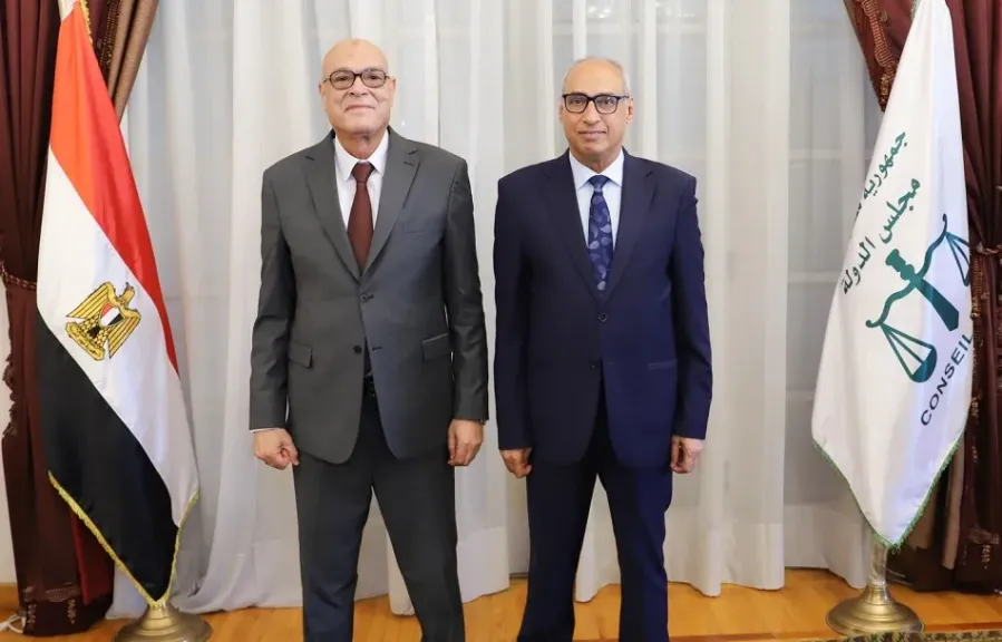 رئيس مجلس الدولة يستقبل رئيس هيئة قضايا الدولة لتقديم التهنئة| صور