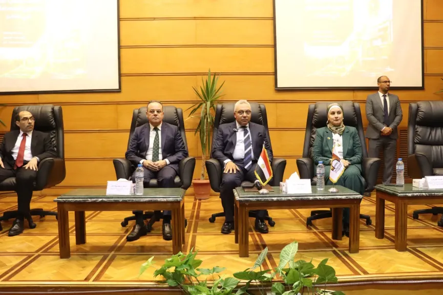 ”القومي لبحوث الإسكان والبناء” يستعرض قصص نجاح العمران المستدام ويطلق النسخة المحدثة من نظام”الهرم الأخضر”|صور