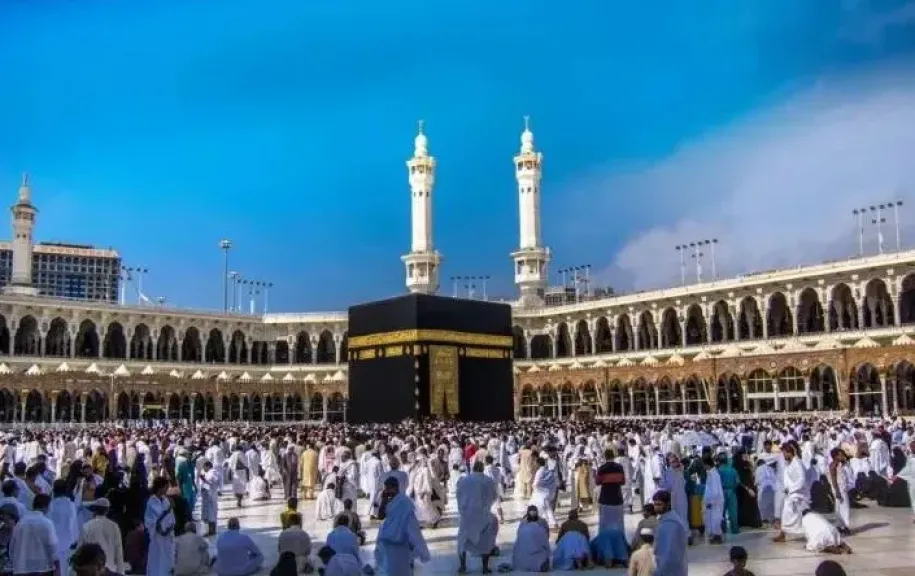 قبل السفر للعمرة.. تأكد من امتلاك هاتف ذكي.. وهذا سبب أهميته