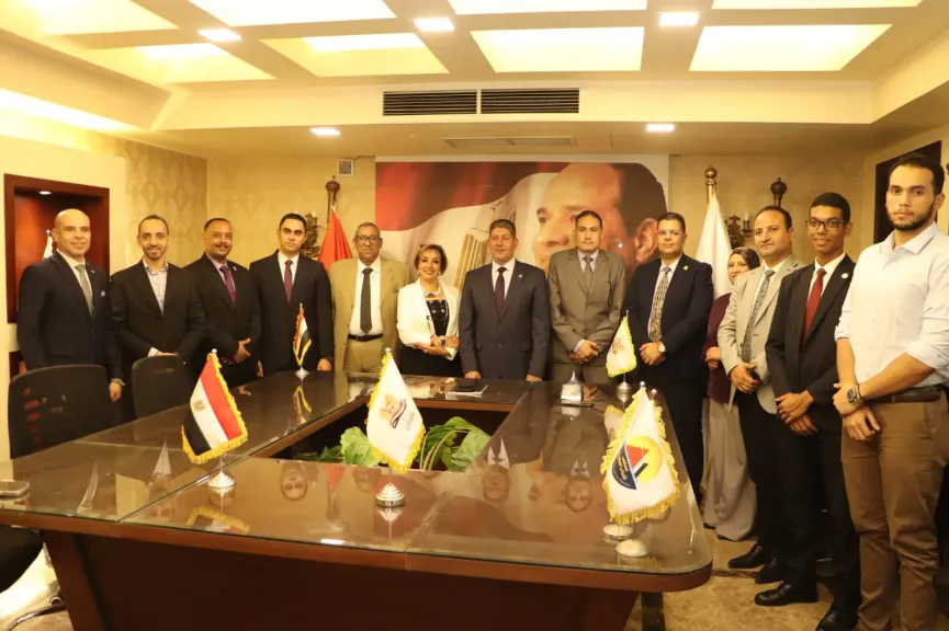 بالصور.. حزب «المصريين» يعقد المنتدى الوطني للمصريين بالخارج لتعزيز الاستثمار والشراكة الوطنية