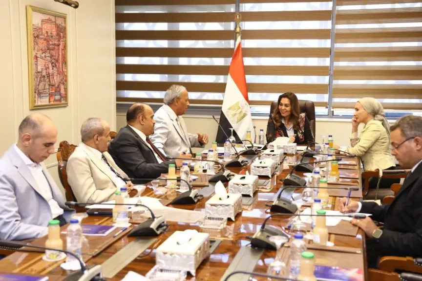 وزيرة التنمية تستقبل أعضاء ”النواب” بالقليوبية والغربية والقاهرة لمتابعة الملفات الخدمية