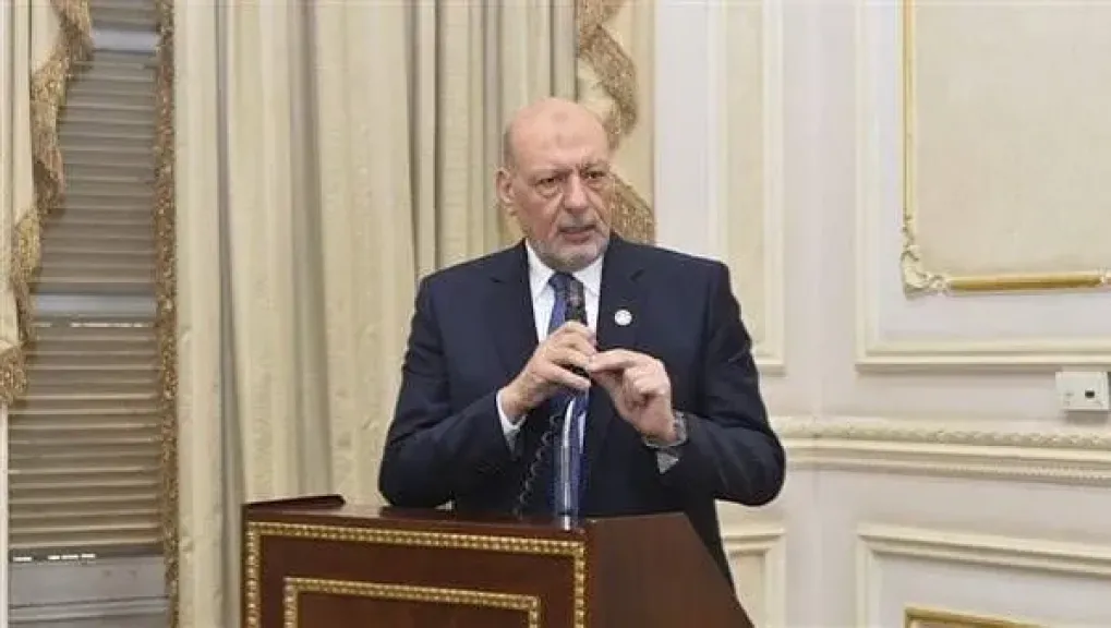حزب المصريين: تسجيل خطوط محمول بأسماء المواطنين دون علمهم ناقوس خطر يهدد الأمن القومي وخصوصية المصريين