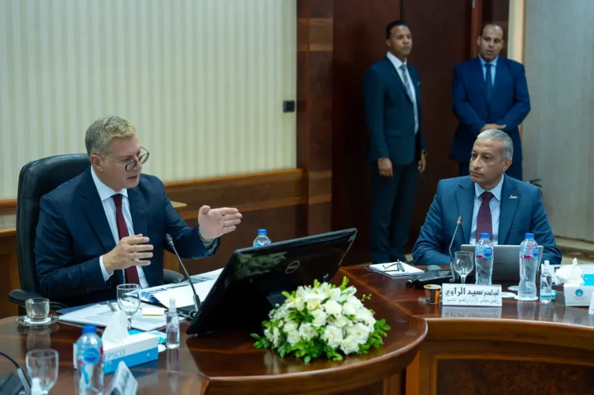 وزير البترول يشيد بجهود شركة الإسكندرية الوطنية للتكرير والبتروكيماويات في زيادة إنتاج البنزين