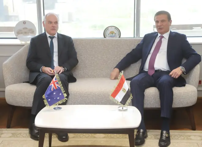 وزير الزراعة يستقبل السفير الأسترالي بالقاهرة لبحث تعزيز التعاون المشترك والملفات التنموية