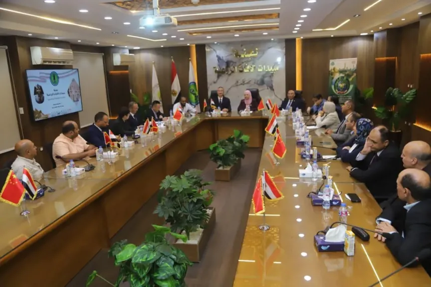 لجنة المبيدات بوزارة الزراعة تبحث مع معهد «أيكاما» الصيني نقل التكنولوجيات المتطورة وتوطين الصناعة