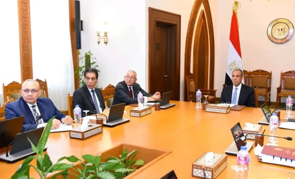 وزير الخارجية يتابع مستجدات إنشاء المنصة الإلكترونية للخدمات القنصلية للمصريين بالخارج| صور