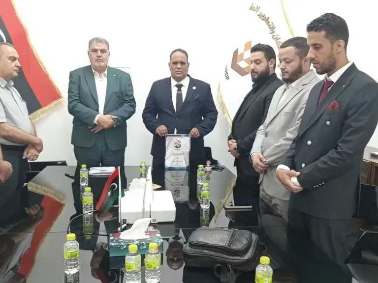 الاتحاد العام للجمعيات التعاونية الإسكانية بليبيا والبرنامج الوطني للإسكان والتطوير العقاري يوقعان اتفاقية تعاون مشترك