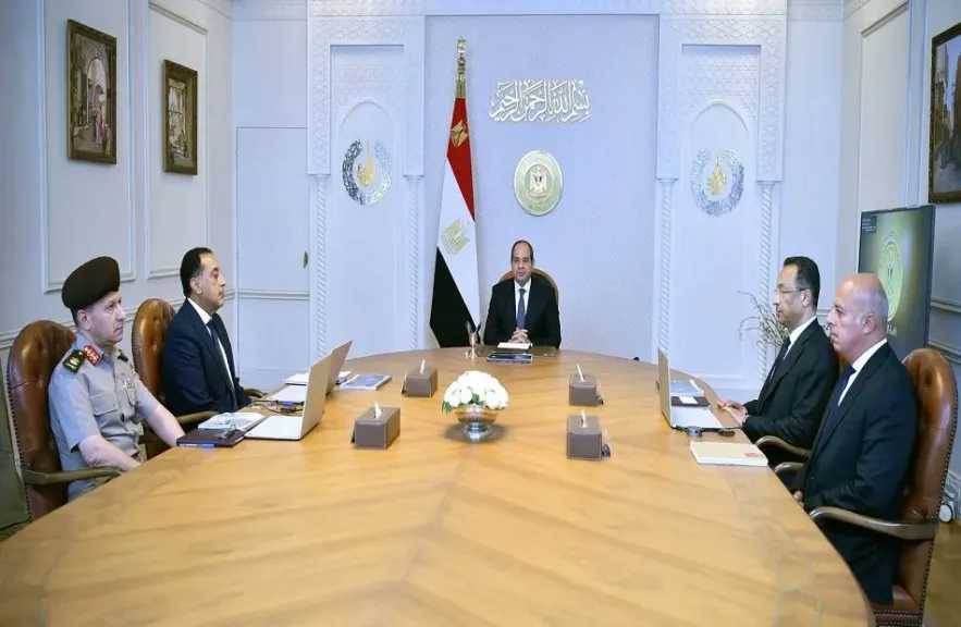 الرئيس السيسي يتابع التوسع في كارت الخدمات الحكومية الموحد ويصدر توجيهات جديدة