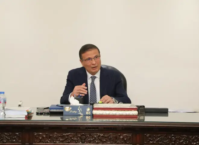 وزير الزراعة يبحث مع غرفة استصلاح الأراضي الصحراوية سبل دعم الاستثمار الزراعي وتذليل العقبات أمام القطاع الخاص