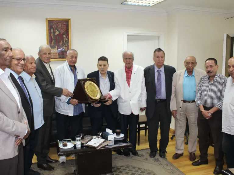 المعهد العالى للدراسات التعاونية يكرم د. عبد الظاهر